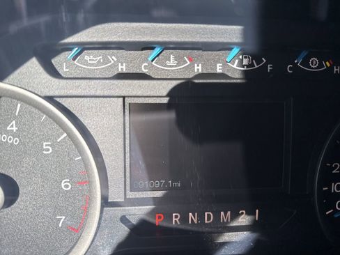 Used 2016 Ford F150 XLT w/ Equipment Group 301A Mid image 20