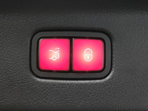 Certified 2025 Mercedes-Benz S 580e 4MATIC Sedan image 34