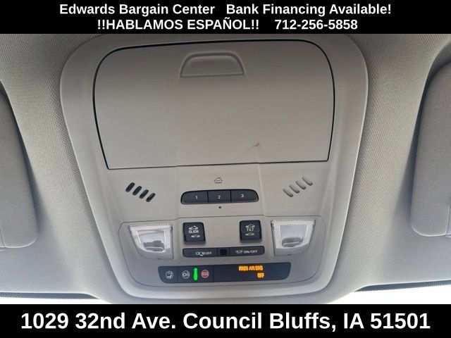 Used 2019 Buick Enclave Avenir w/ Avenir Technology Package AWD/4WD image 23