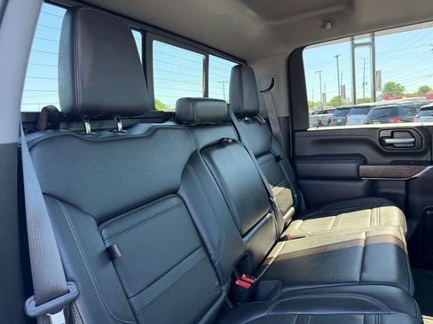 Used 2022 GMC Sierra 3500 Denali AWD/4WD image 14