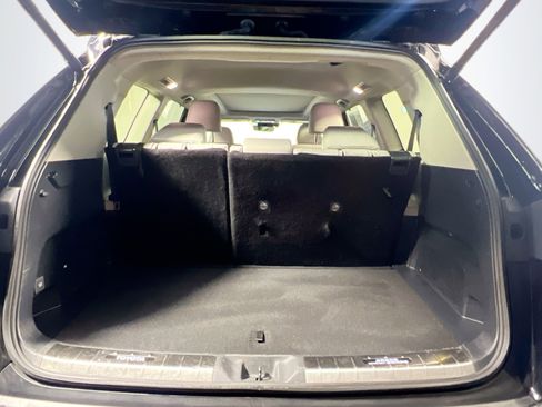 Used 2025 Toyota Grand Highlander AWD Hybrid image 34