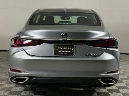 Certified 2023 Lexus ES 350 w/ Accessory Package (Z2) FWD image 8