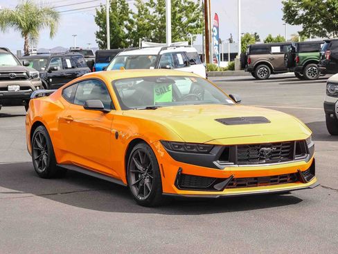 Used 2026 Ford Mustang Dark Horse RWD image 3