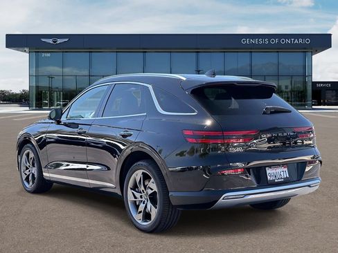 Used 2023 Genesis Electrified GV70 AWD/4WD image 2