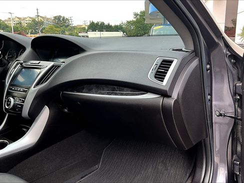 Used 2020 Acura TLX w/ Technology Package FWD image 16