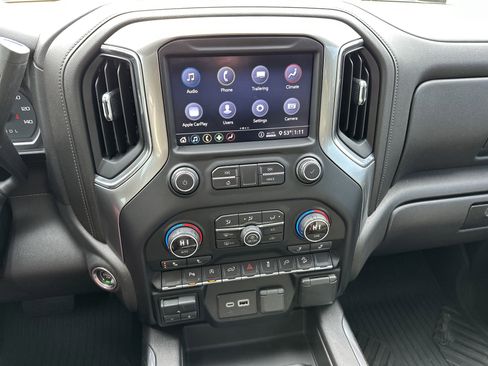 Used 2020 Chevrolet Silverado 1500 RST image 22