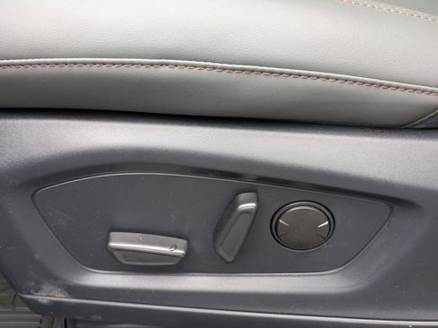 New 2026 Ford Explorer Active RWD image 23
