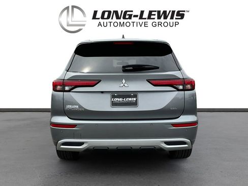 Used 2023 Mitsubishi Outlander SEL FWD image 5