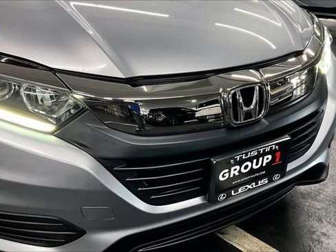 Used 2021 Honda HR-V LX image 29