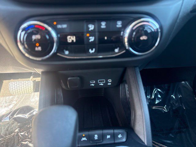 Used 2023 Chevrolet TrailBlazer LT w/ Convenience Package FWD image 18