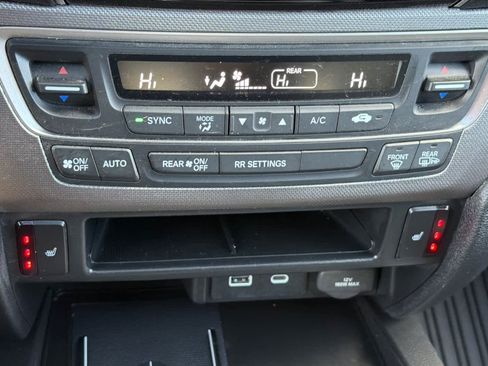 Used 2024 Honda Ridgeline RTL image 21