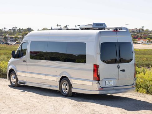 Used 2019 Mercedes-Benz Sprinter 170 image 15