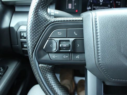 Used 2025 Toyota Tacoma SR RWD image 21
