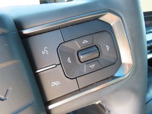 Used 2024 GMC Hummer EV 3X w/ Omega Edition AWD/4WD image 19