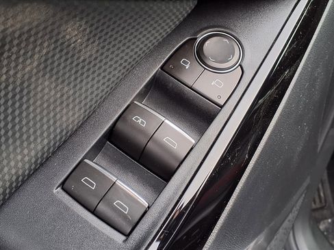 New 2026 Chevrolet Equinox RS image 13