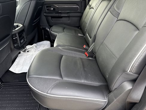 New 2025 RAM 2500 Limited image 23