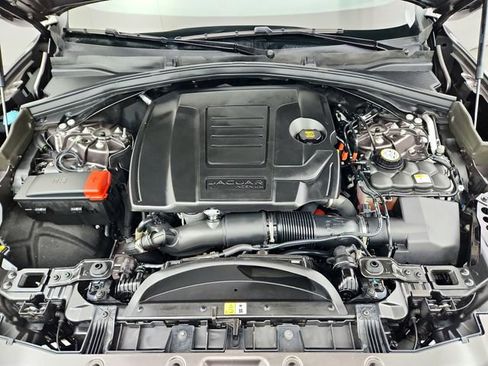 Certified 2023 Jaguar F-PACE S image 29