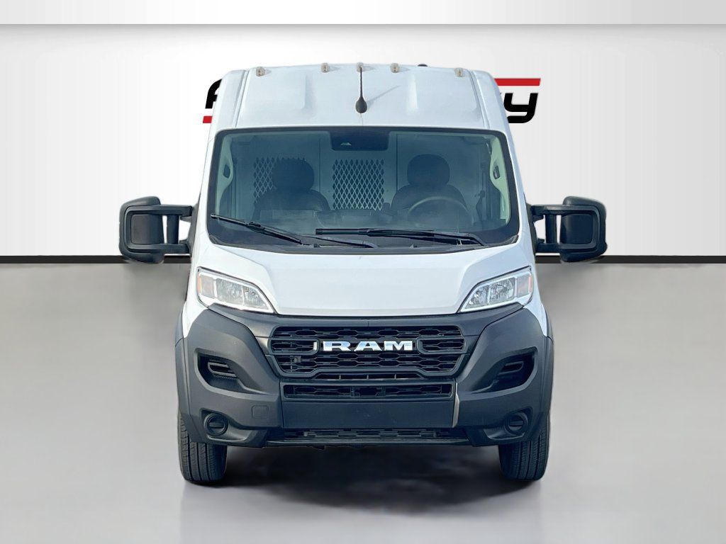Used 2023 RAM ProMaster 2500 FWD image 2