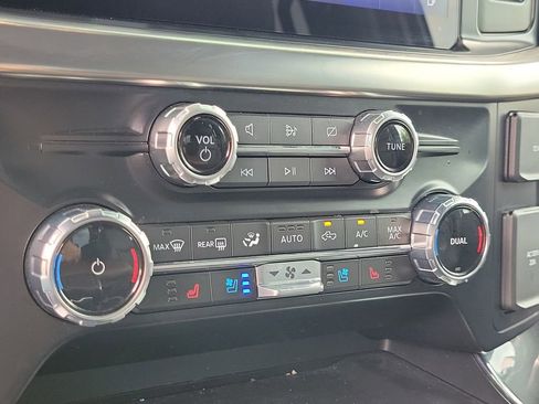 Used 2023 Ford F150 Lariat w/ Equipment Group 502A High RWD image 24