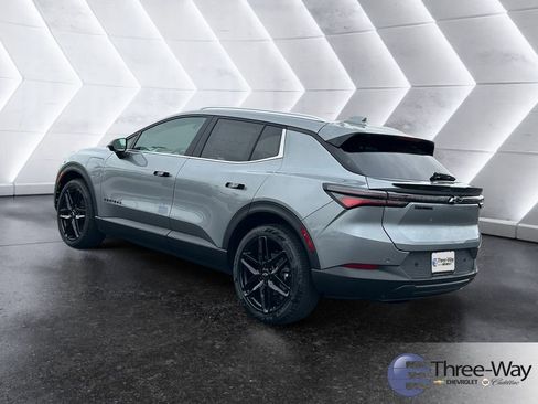 New 2026 Chevrolet Equinox EV LT w/ LPO, Blackout Package FWD image 3