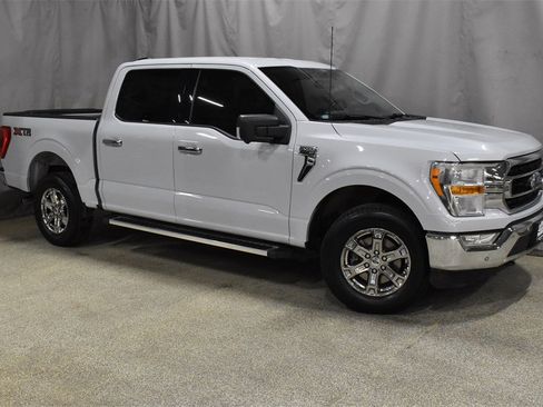 Used 2022 Ford F150 XLT w/ Equipment Group 301A Mid image 3
