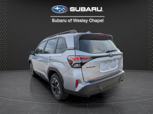 Used 2026 Subaru Forester Premium AWD/4WD image 7