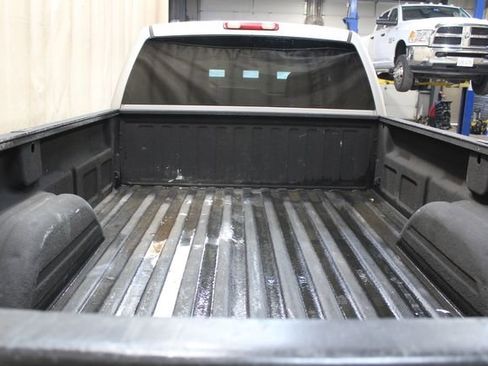 Used 2007 GMC Sierra 2500 SLT w/ Heavy-Duty Power Package image 13