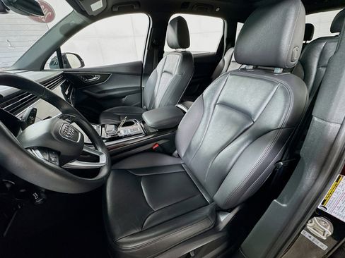 Used 2023 Audi Q7 2.0T Premium w/ Convenience Package image 15