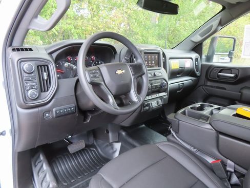 New 2025 Chevrolet Silverado 3500 W/T w/ WT Convenience Package AWD/4WD image 19
