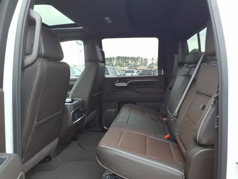 New 2026 GMC Sierra 2500 Denali w/ Denali Reserve Package image 22