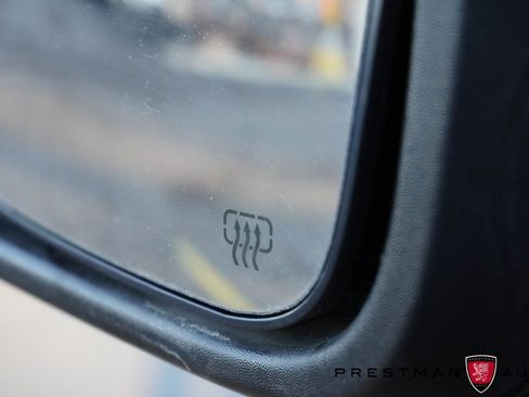 Used 2024 RAM 2500 Limited image 27