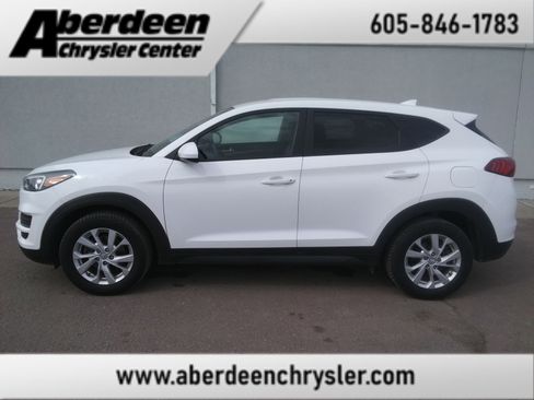 Used 2019 Hyundai Tucson SE image 1