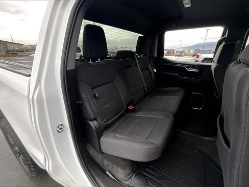 Used 2023 GMC Sierra 1500 Elevation image 28