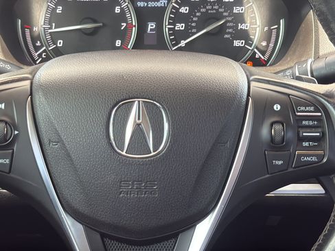 Used 2017 Acura TLX FWD image 19