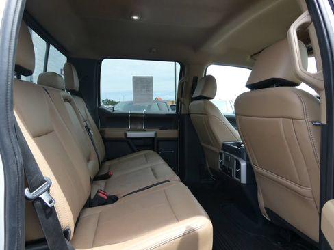 Used 2022 Ford F250 Lariat w/ Lariat Ultimate Package AWD/4WD image 15