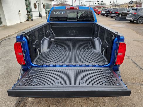 Used 2018 Chevrolet Colorado LT w/ LT Convenience Package image 7