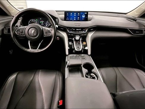 Used 2023 Acura TLX FWD image 17