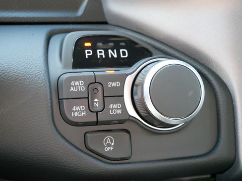 New 2026 RAM 1500 Big Horn AWD/4WD image 18