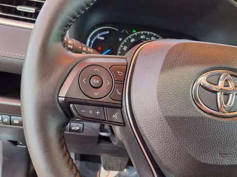 Certified 2023 Toyota RAV4 XLE Premium AWD/4WD image 22