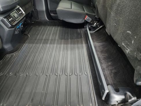 Used 2022 Ford F150 XLT w/ Equipment Group 302A High image 38