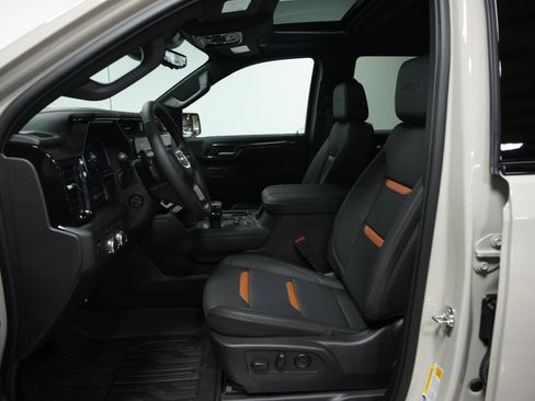 New 2026 GMC Sierra 1500 AT4 w/ AT4 Premium Package image 26