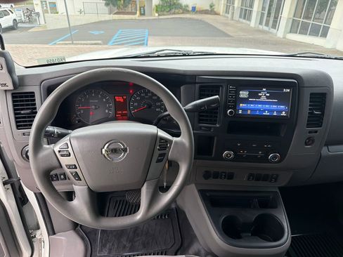 Used 2021 Nissan NV 2500 SV image 13