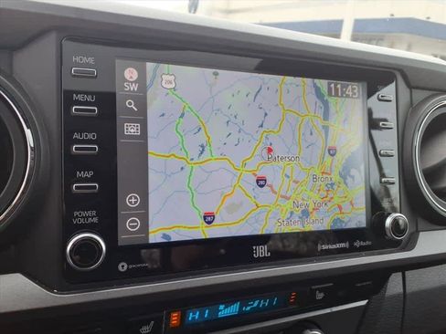 Used 2021 Toyota Tacoma TRD Sport image 25