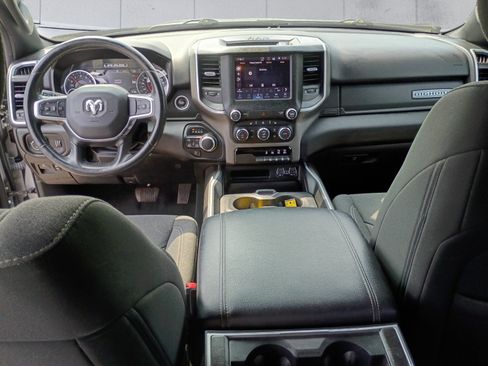 Used 2022 RAM 1500 Big Horn AWD/4WD image 11
