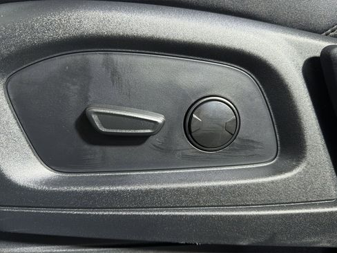 Used 2026 Ford Explorer Active AWD/4WD image 30