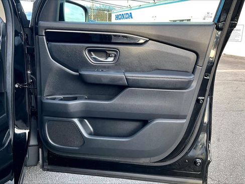 Used 2024 Honda Pilot EX-L image 23