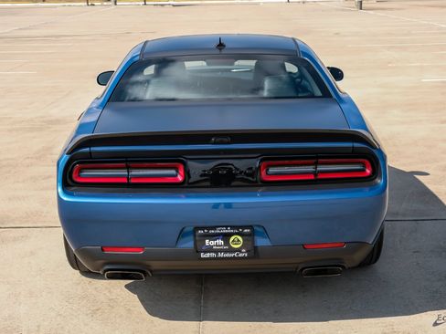 Used 2023 Dodge Challenger SRT Hellcat Redeye RWD image 12
