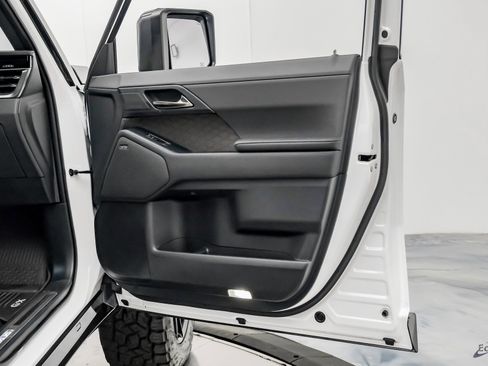 Used 2025 Lexus GX 550 image 86