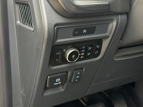 Certified 2025 Ford F150 Raptor AWD/4WD image 38