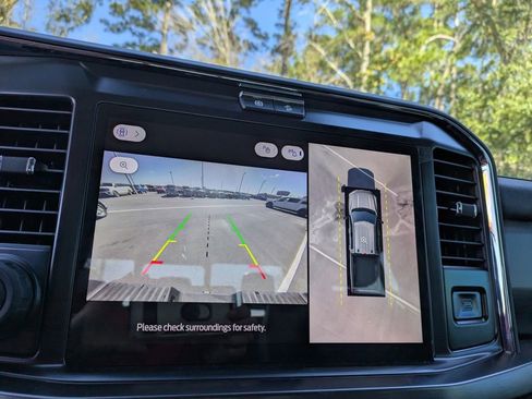 New 2026 Ford F350 Lariat w/ Black Appearance Package image 20